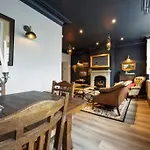 Croft House Apartman